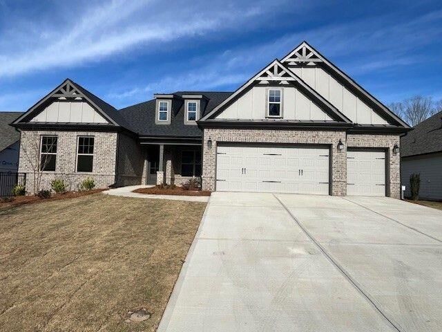 Property Photo: 728 Highgrove Pass GA 30115