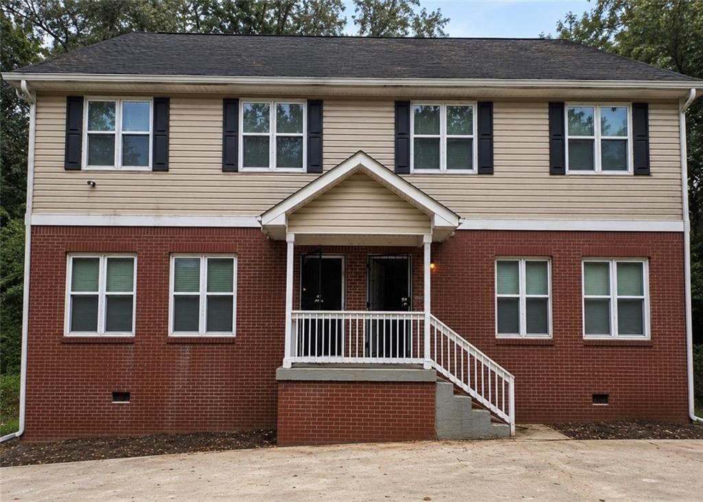 Property Photo:  2001 Lois Place NW  GA 30318 