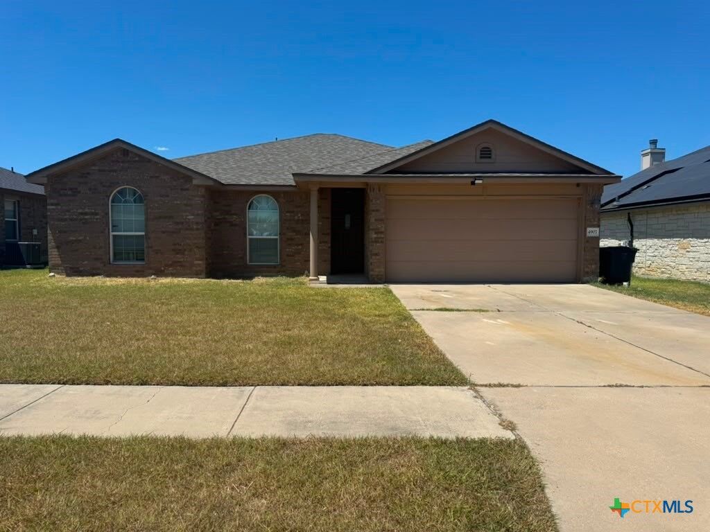 Property Photo: 4907 Willamette Lane TX 76549