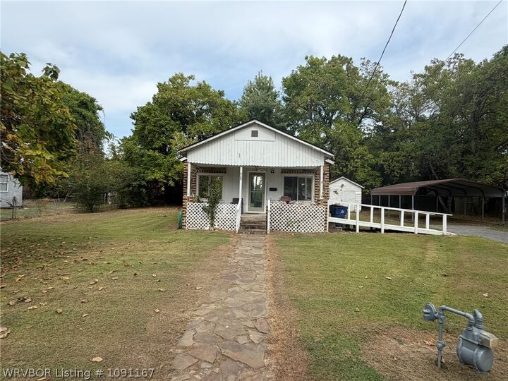 Property Photo: 5123 S 24th Street AR 72901