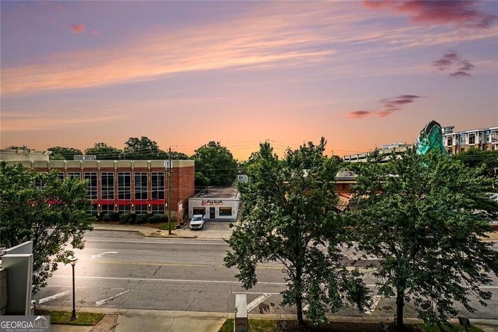 Property Photo: 250 Pharr Road NE 315 GA 30305