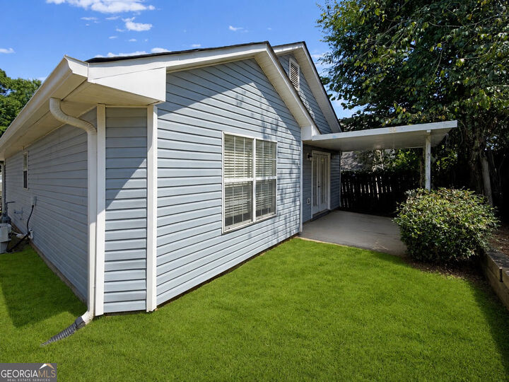 Property Photo: 131 Oak Circle S GA 30281