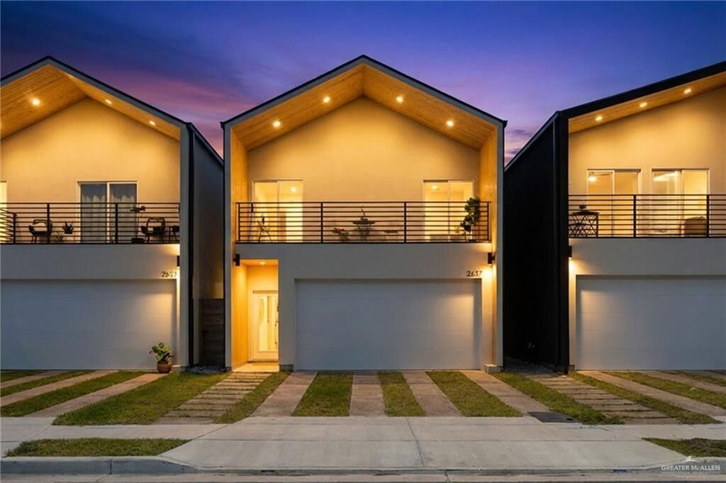 Property Photo: 2637 Warbler Avenue TX 78504