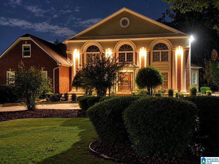 Property Photo: 2108 Del Carmen Drive AL 36207