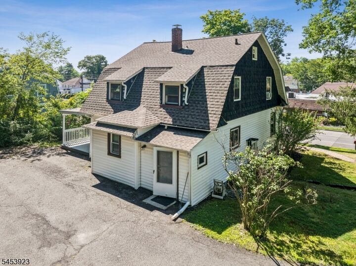 Property Photo: 464 Watchung Ave NJ 07069