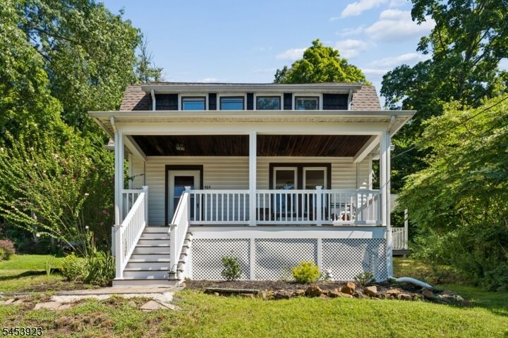 Property Photo:  464 Watchung Ave  NJ 07069 