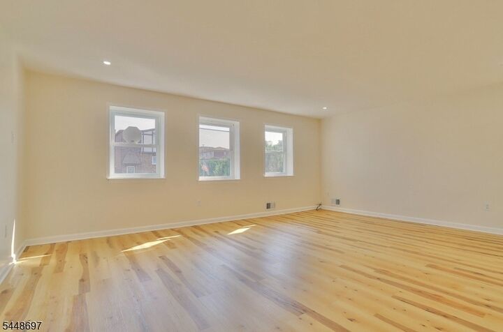 Property Photo: 220 Astoria Pl 2 NJ 07083