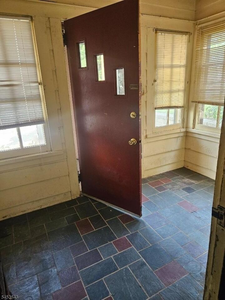 Property Photo:  23 Elm St  NJ 07052 