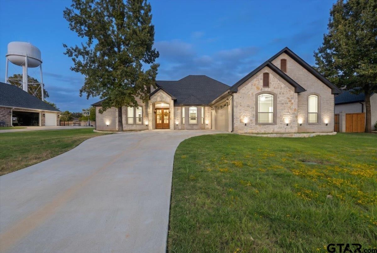 Property Photo: 93 Ryder Cup Trail TX 75771