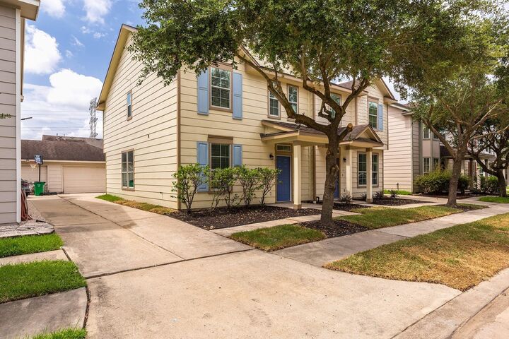 Property Photo:  16815 Libson Falls Drive  TX 77095 