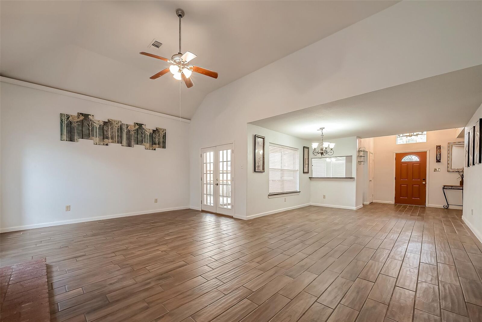 Property Photo: 5110 Prairie Creek Drive TX 77084