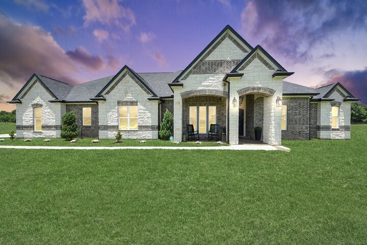 Property Photo: 16626 Hamill Drive TX 77583