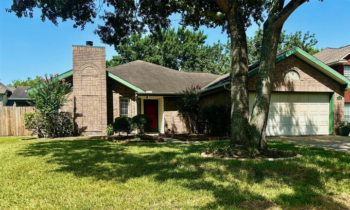 Property Photo: 2514 Pecan Grove Court Court TX 77584