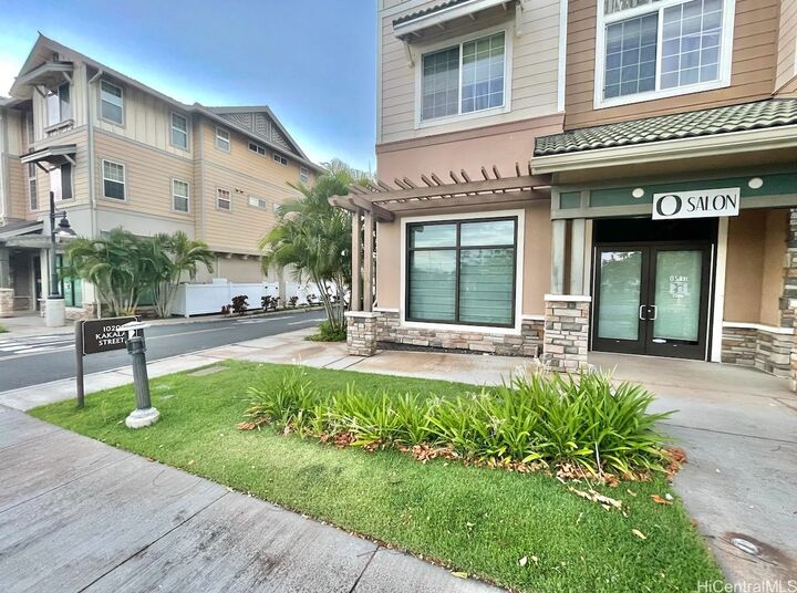 Property Photo:  1020 Kakala Street 914  HI 96707 