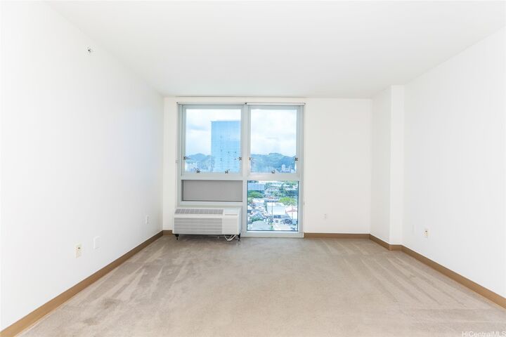 Property Photo:  988 Halekauwila Street 1314  HI 96813 