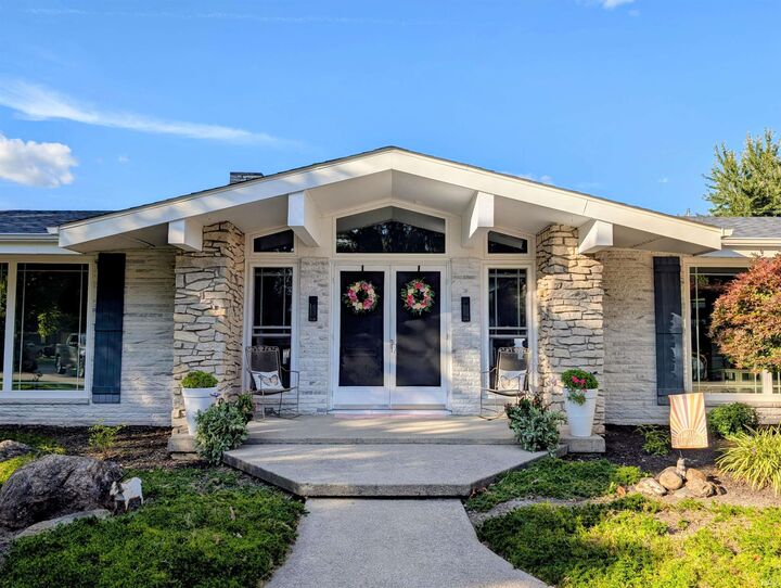 Property Photo:  815 Sycamore Lane  IN 46714 
