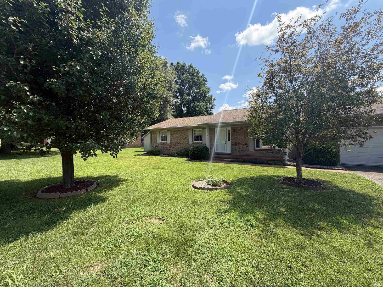 Property Photo:  9101 Shoreline Drive  IN 47638 