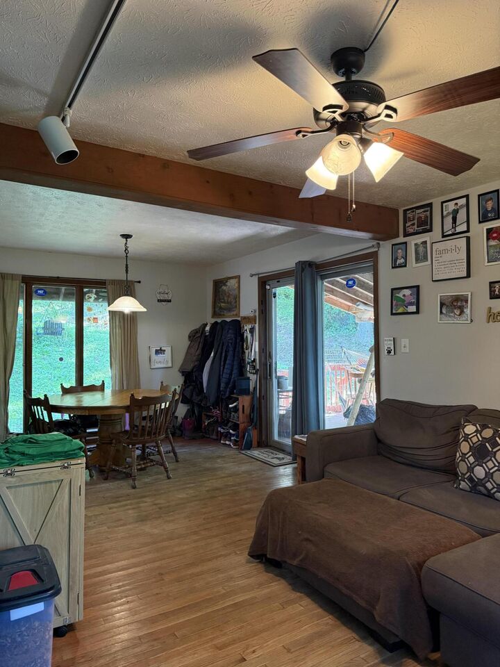 Property Photo: 85 Knipp Hollow Road KY 40351