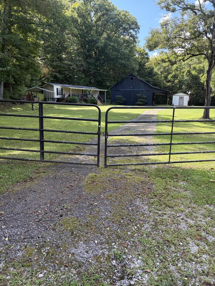Property Photo:  3562 Old Beaver Road  KY 40322 