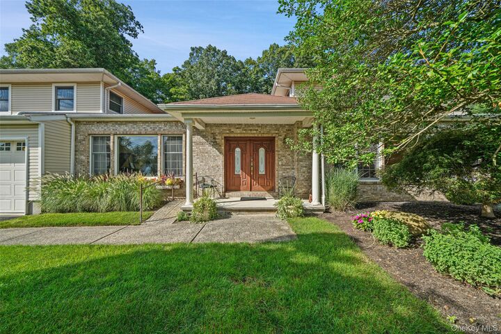 Property Photo: 6 Orchard Hill Drive NY 10952