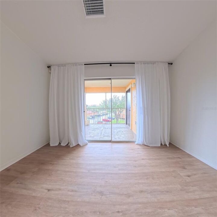 Property Photo: 5471 Vineland Road 7308 FL 32811