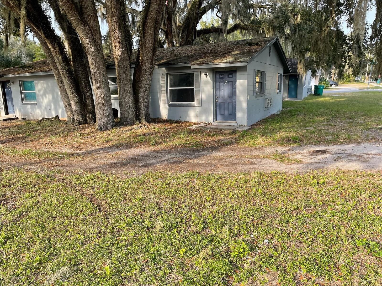 Property Photo:  401 Kilgore Street  FL 34785 
