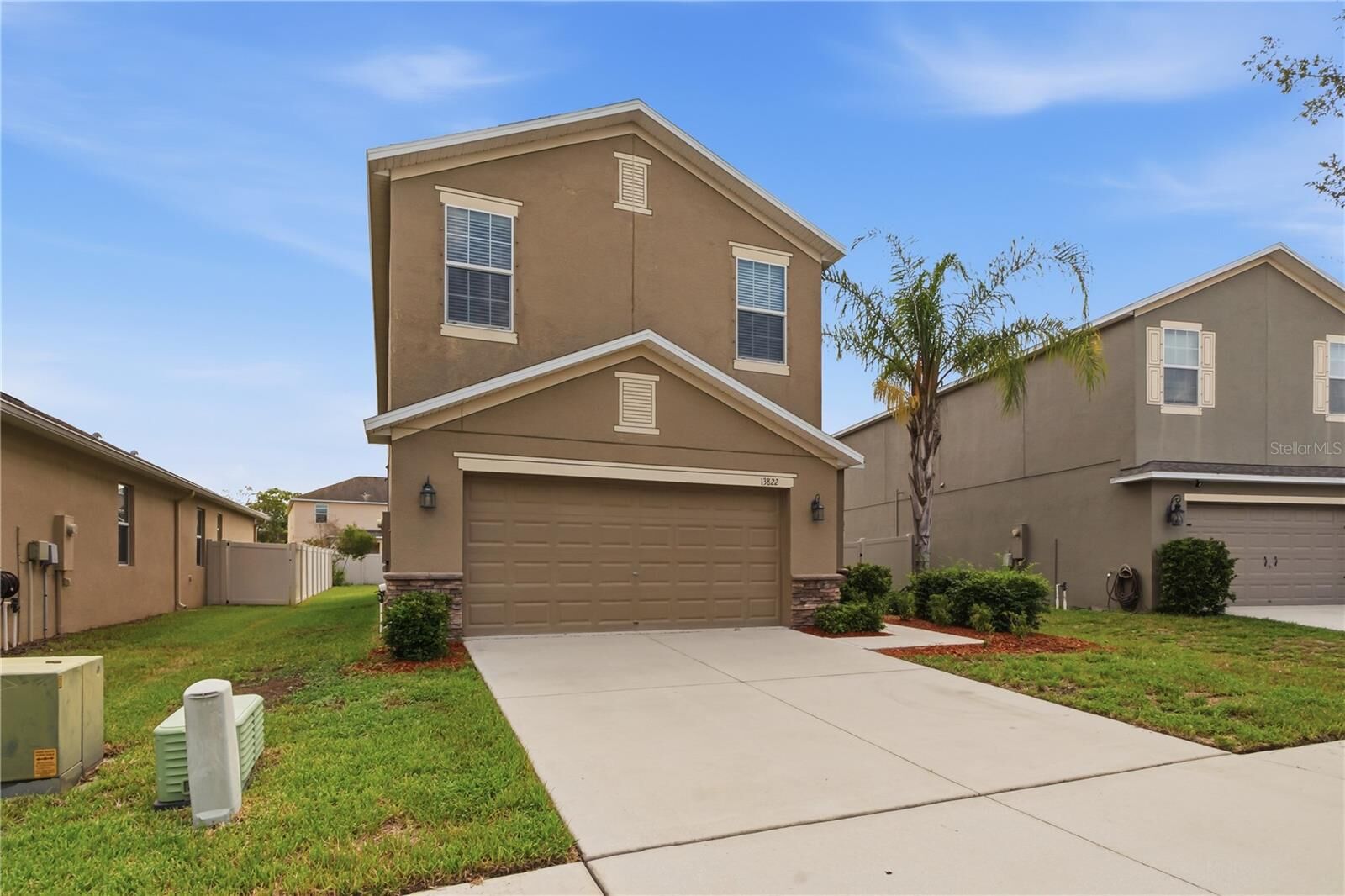 Property Photo:  13822 Reindeer Circle  FL 34669 