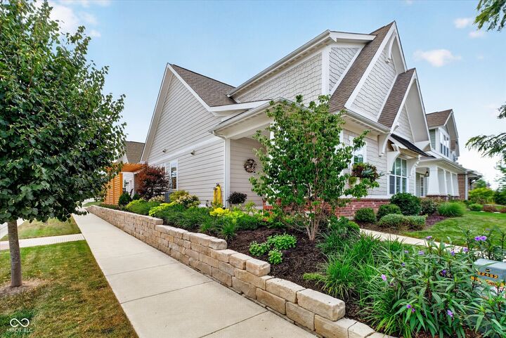 Property Photo:  1523 Cloverdon Drive  IN 46074 