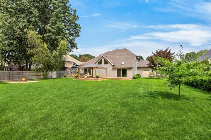 Property Photo: 1362 Stonecreek Court MI 49085-9795
