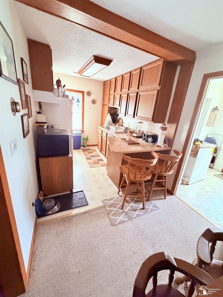 Property Photo:  320 Lloyd Lane  MI 49028 
