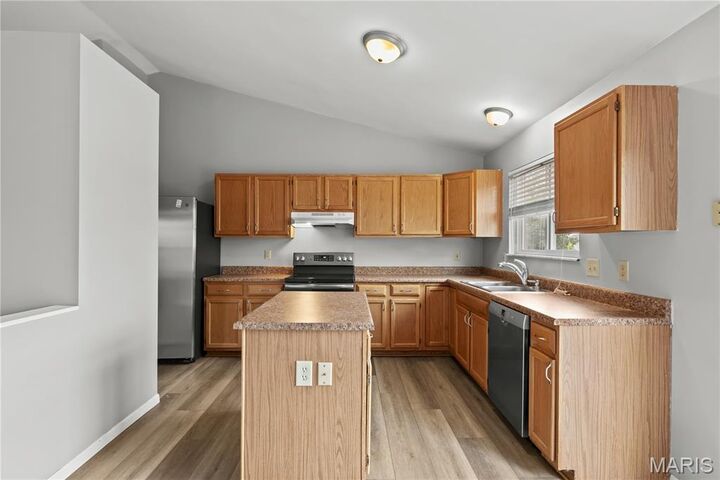 Property Photo:  679 Dundee Court  MO 63385 