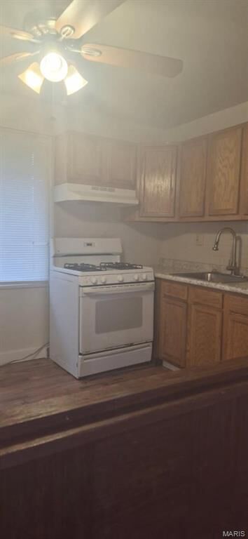 Property Photo: 2318 Gardner Drive MO 63136