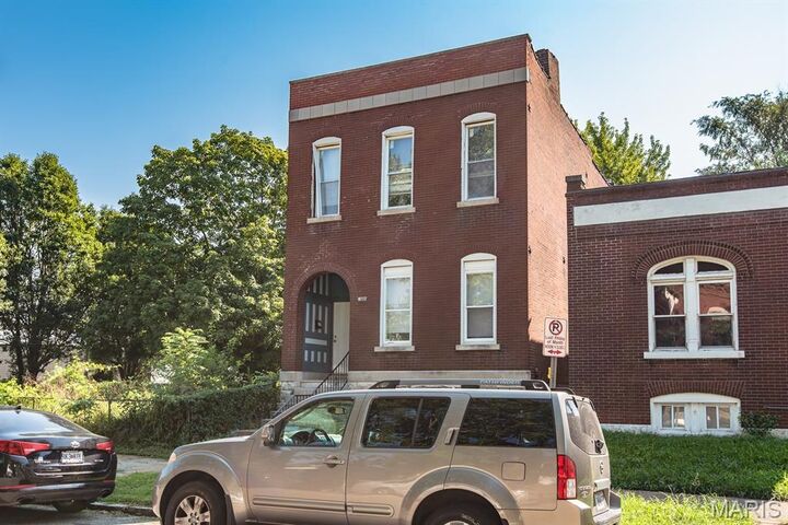 Property Photo: 4702 Minnesota Avenue MO 63111