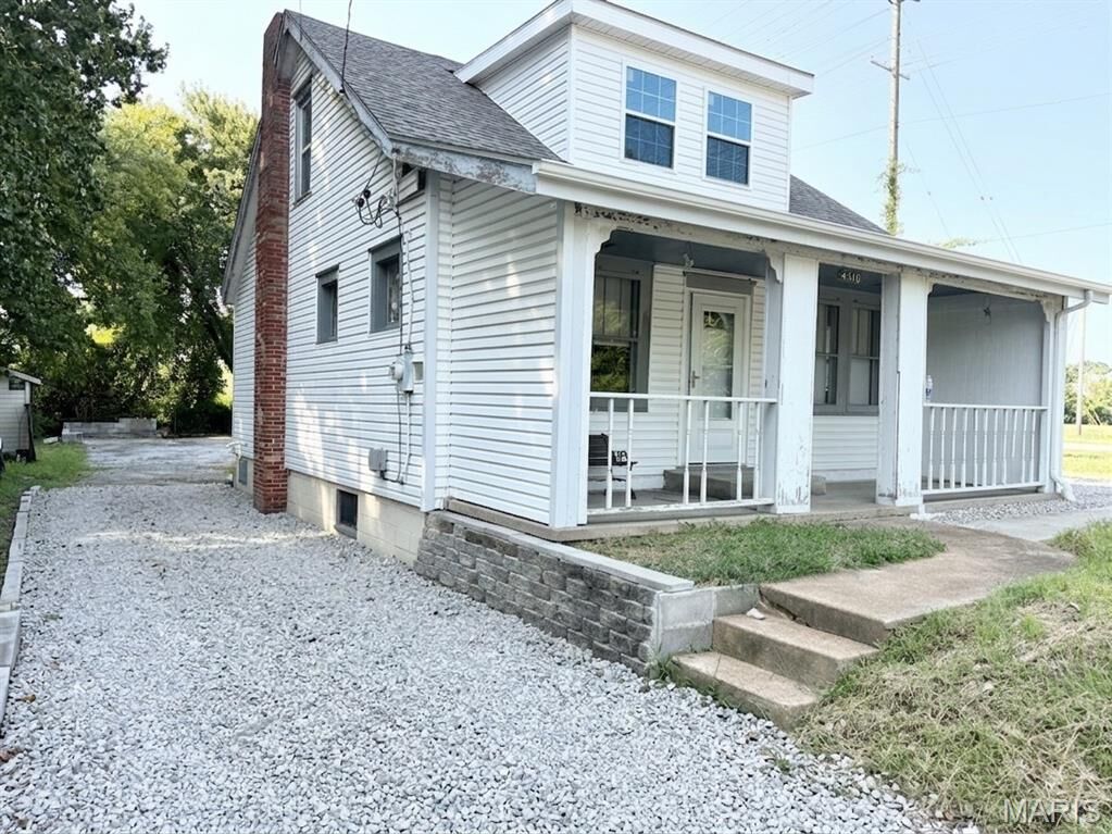 Property Photo: 4510-18 Green Park Road MO 63123