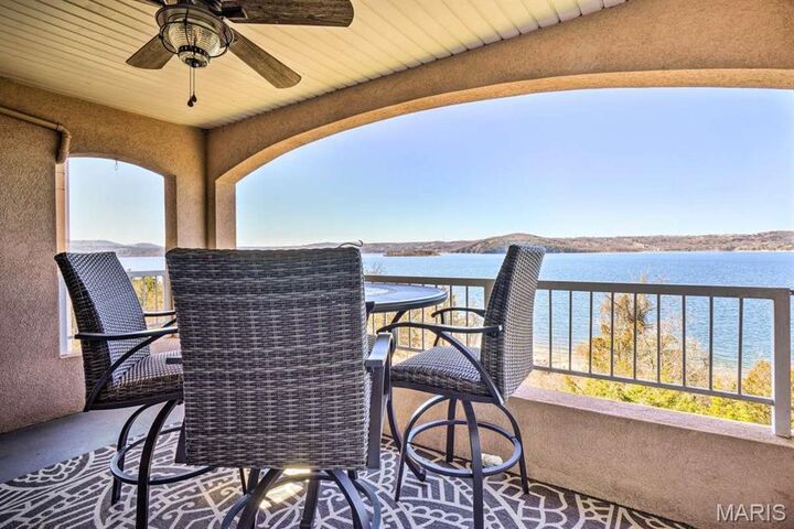 Property Photo:  700 Emerald Pointe Drive 303  MO 65672 