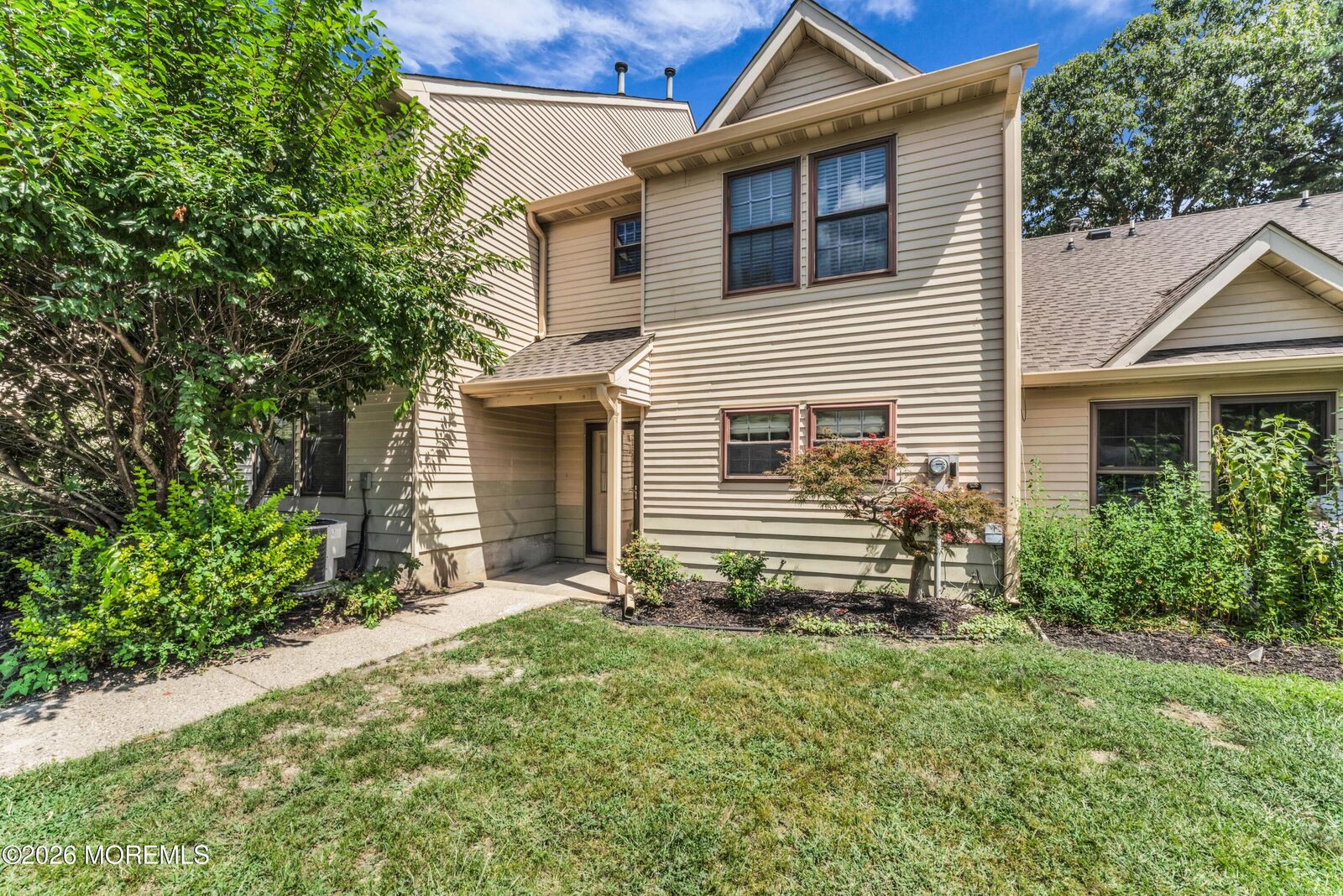 Property Photo:  606 Bluebell Drive  NJ 08527 