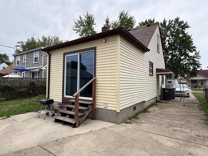Property Photo:  6464 Weddel Street  MI 48180 