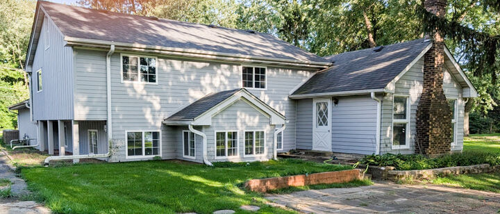 Property Photo: 52 Deerpath Road IL 60010