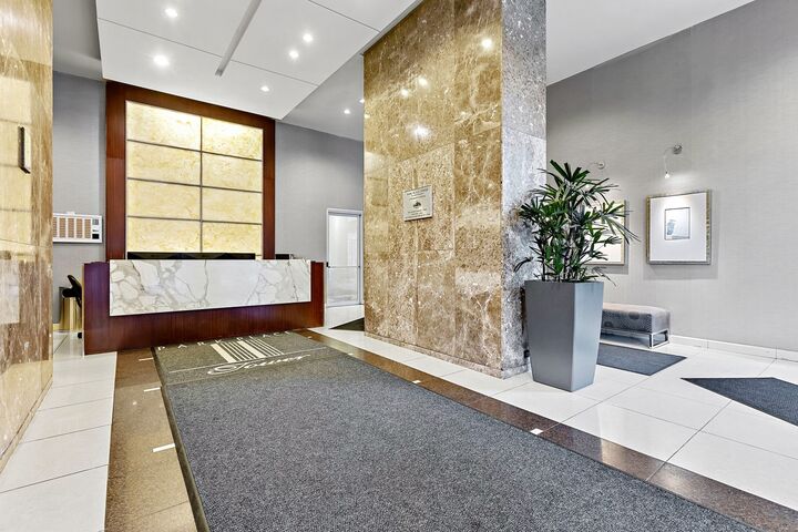 Property Photo:  655 W Irving Park Road 1115  IL 60613 