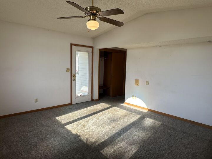 Property Photo: 8090 S Farr Street IL 61074