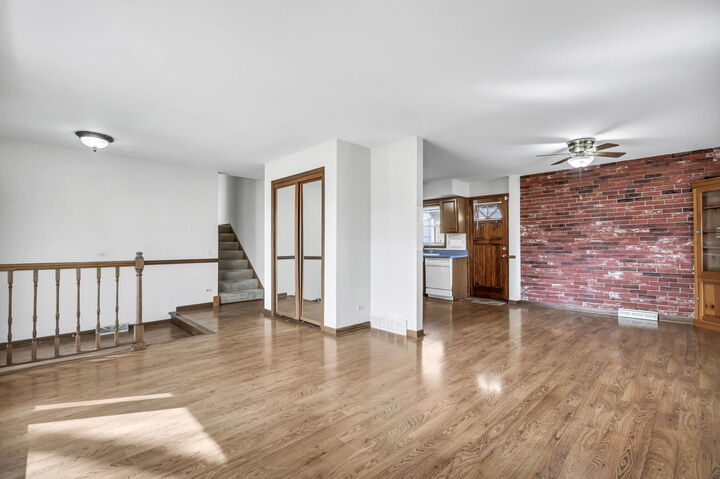 Property Photo: 9230 N Callero Drive IL 60714
