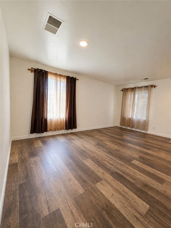 Property Photo:  8910 Staten Island  CA 93311 