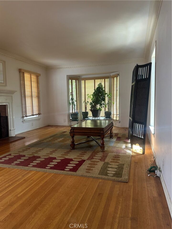 Property Photo: 6235 Condon CA 90056