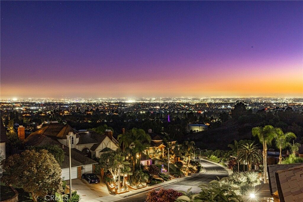 Property Photo: 15931 Aurora Crest CA 90605