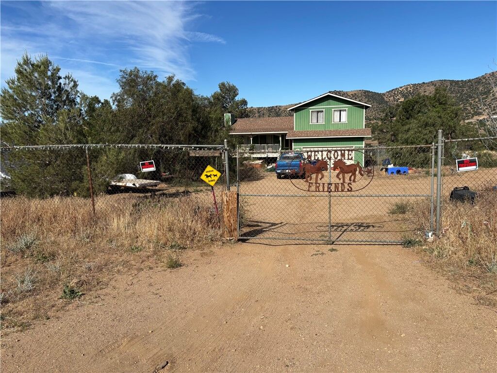 Property Photo:  35453 31st Street W  CA 93510 