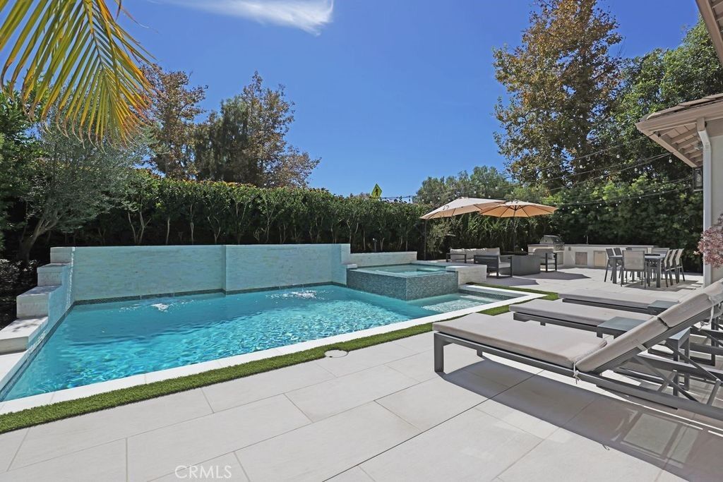 Property Photo:  57 Laurelhurst  CA 92694 