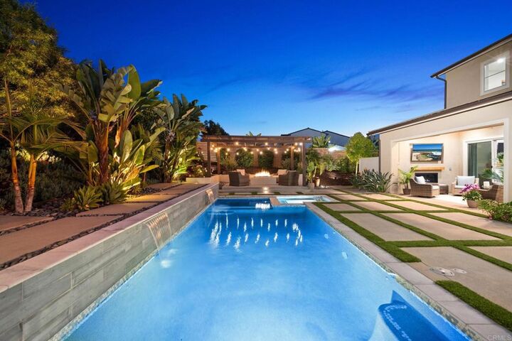 Property Photo:  2911 Side Saddle Lane  CA 92029 