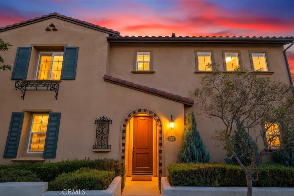 Property Photo: 201 Encanto CA 91755