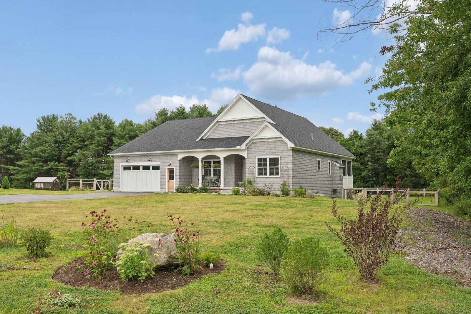 Property Photo:  9 Walkers Lane  ME 04046 