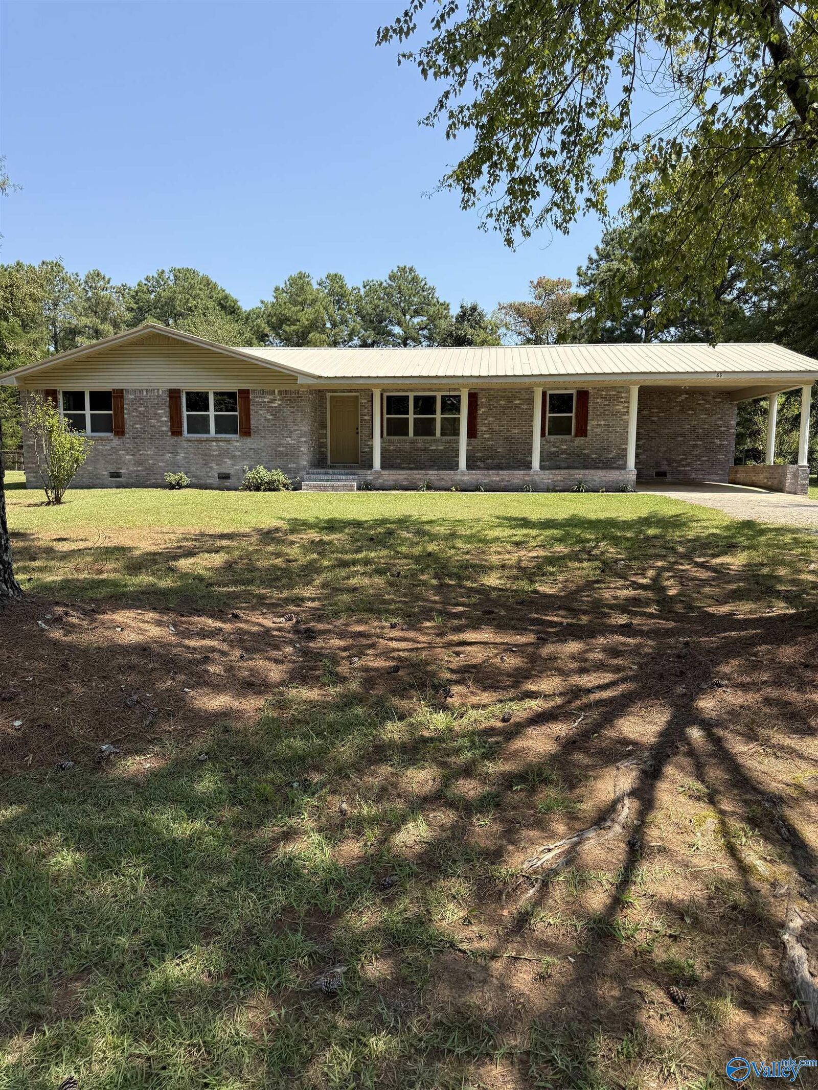Property Photo: 89 Woodland Avenue AL 35673